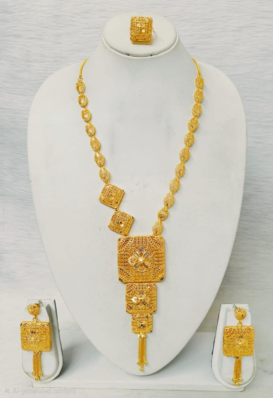 Beautiful Arabic design necklace set