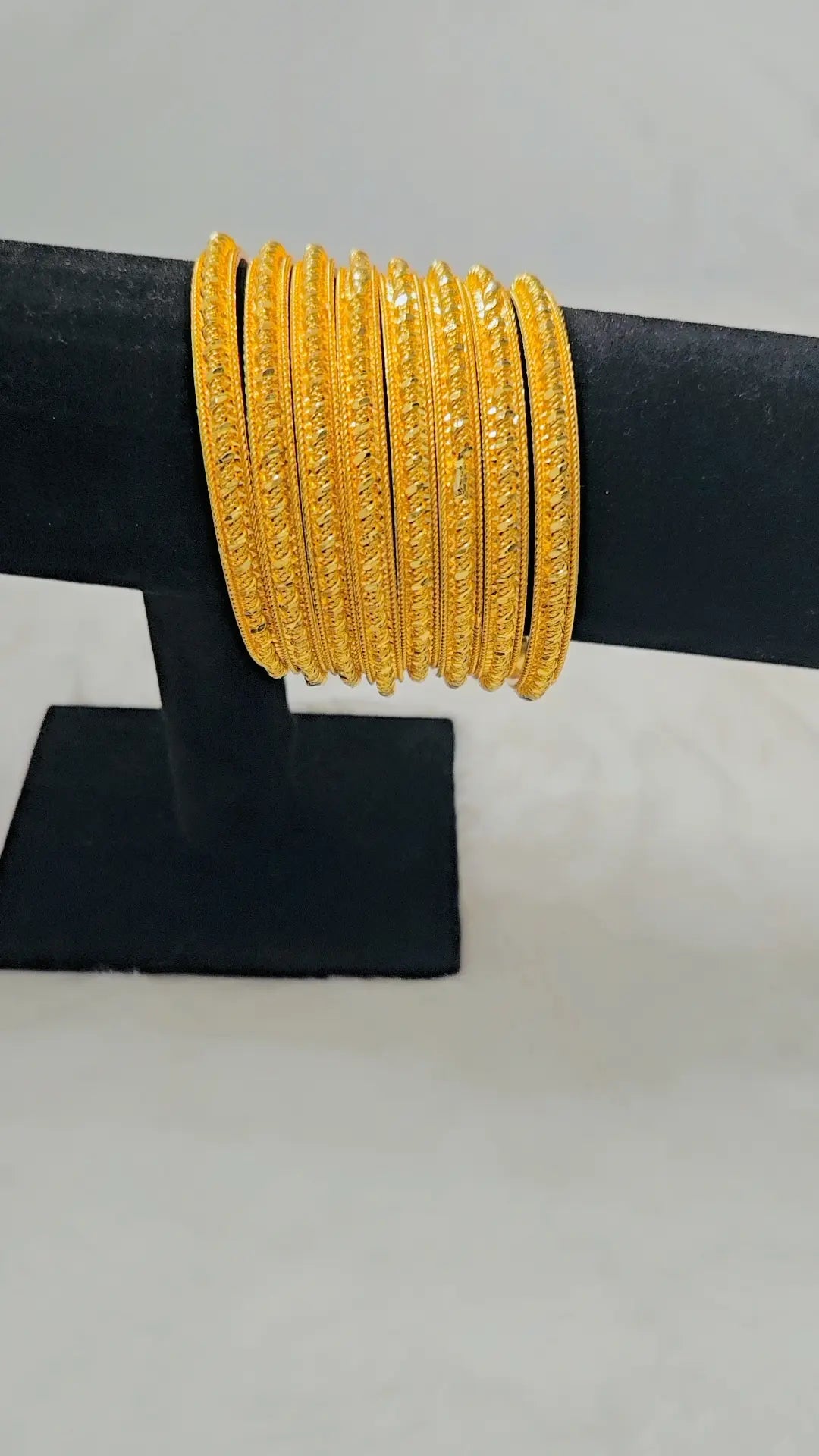 Bangle set gold plated