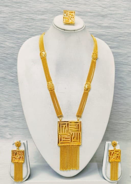 Luxurious Long Arabic design necklace set