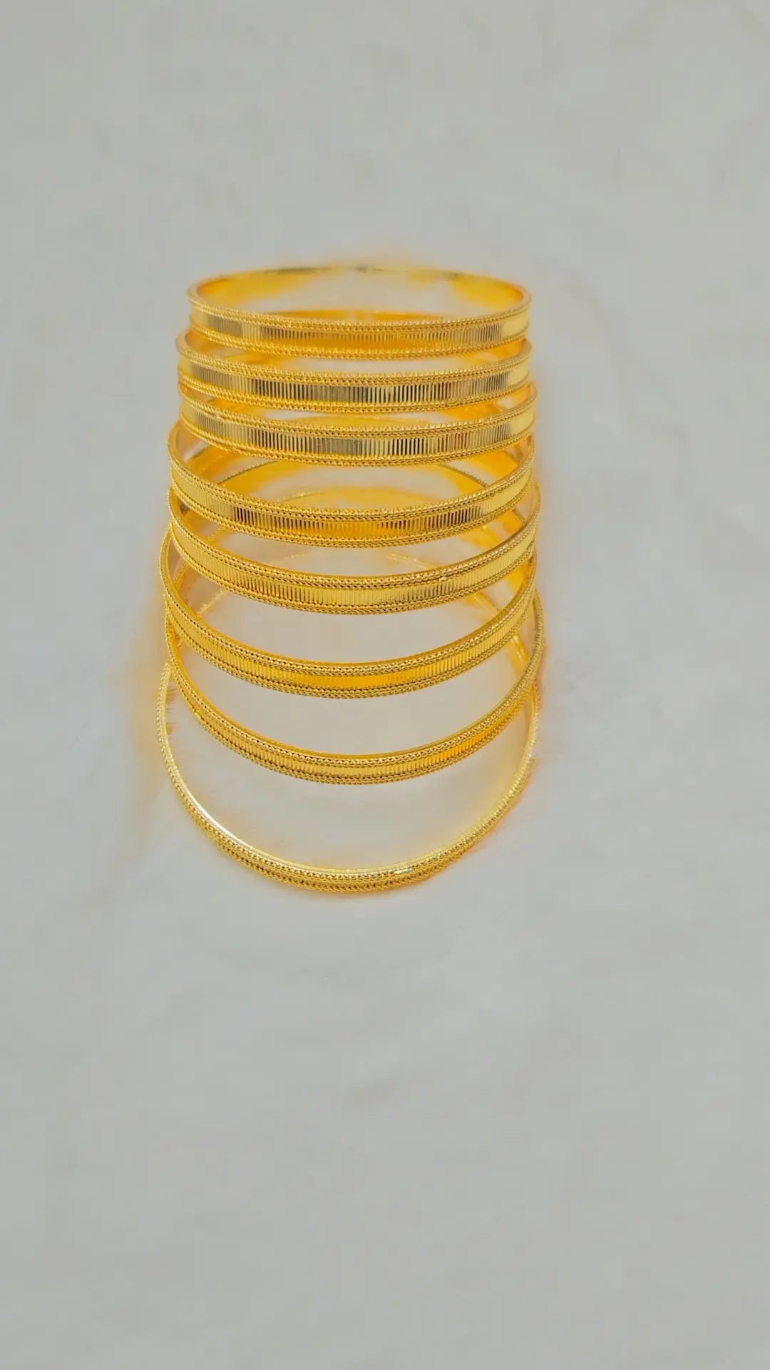 Bangle set gold plated