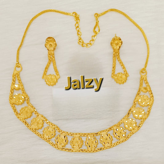 Short necklace set gold plated